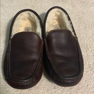 Men’s UGG Ascot Leather Slippers